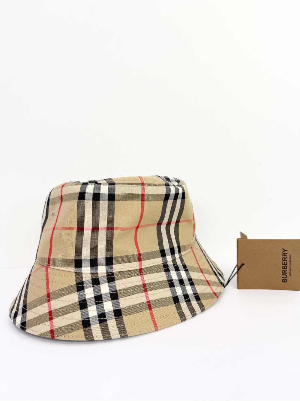 Burberry Heavy Cotton Check 2 Panel Bucket Hat Archive Beige Unisex Size M – NWT